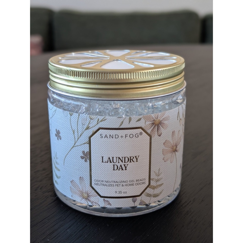 Sand + Fog Laundry Day Odor Neutralizing Gel Beads 9.35 oz Fresh Scent Gold Lid